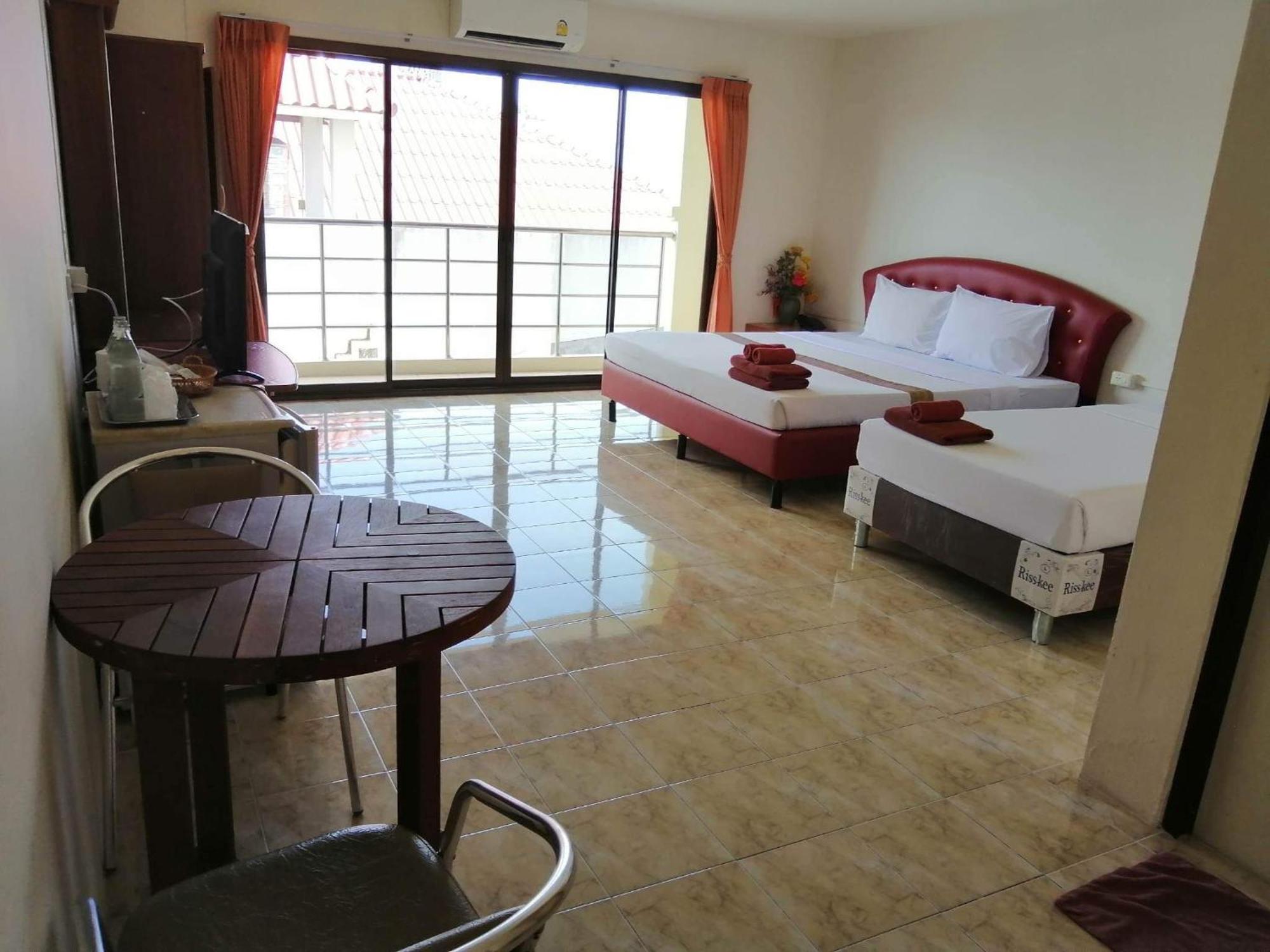 Pearl Place Hotel Hat Yai Bagian luar foto