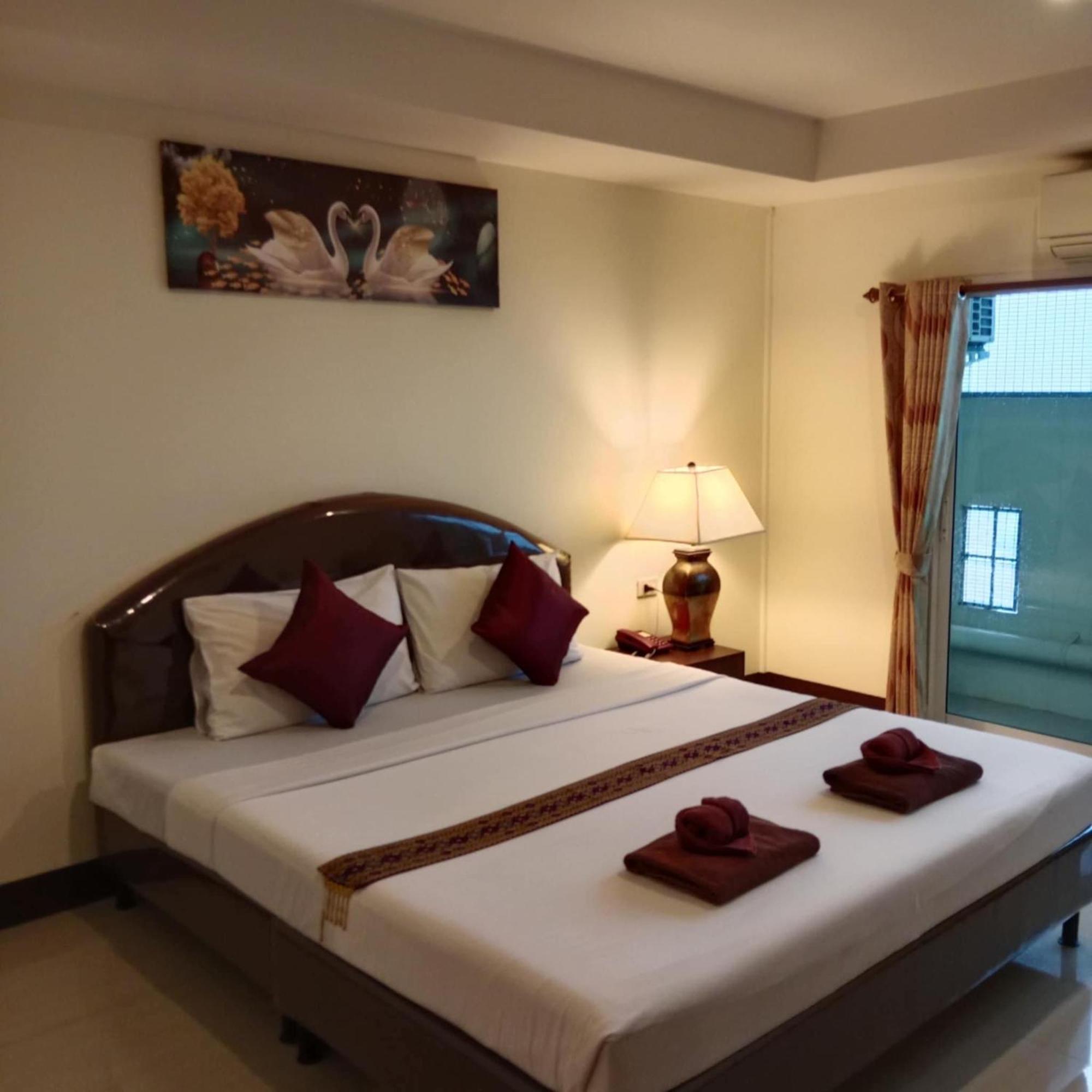Pearl Place Hotel Hat Yai Bagian luar foto