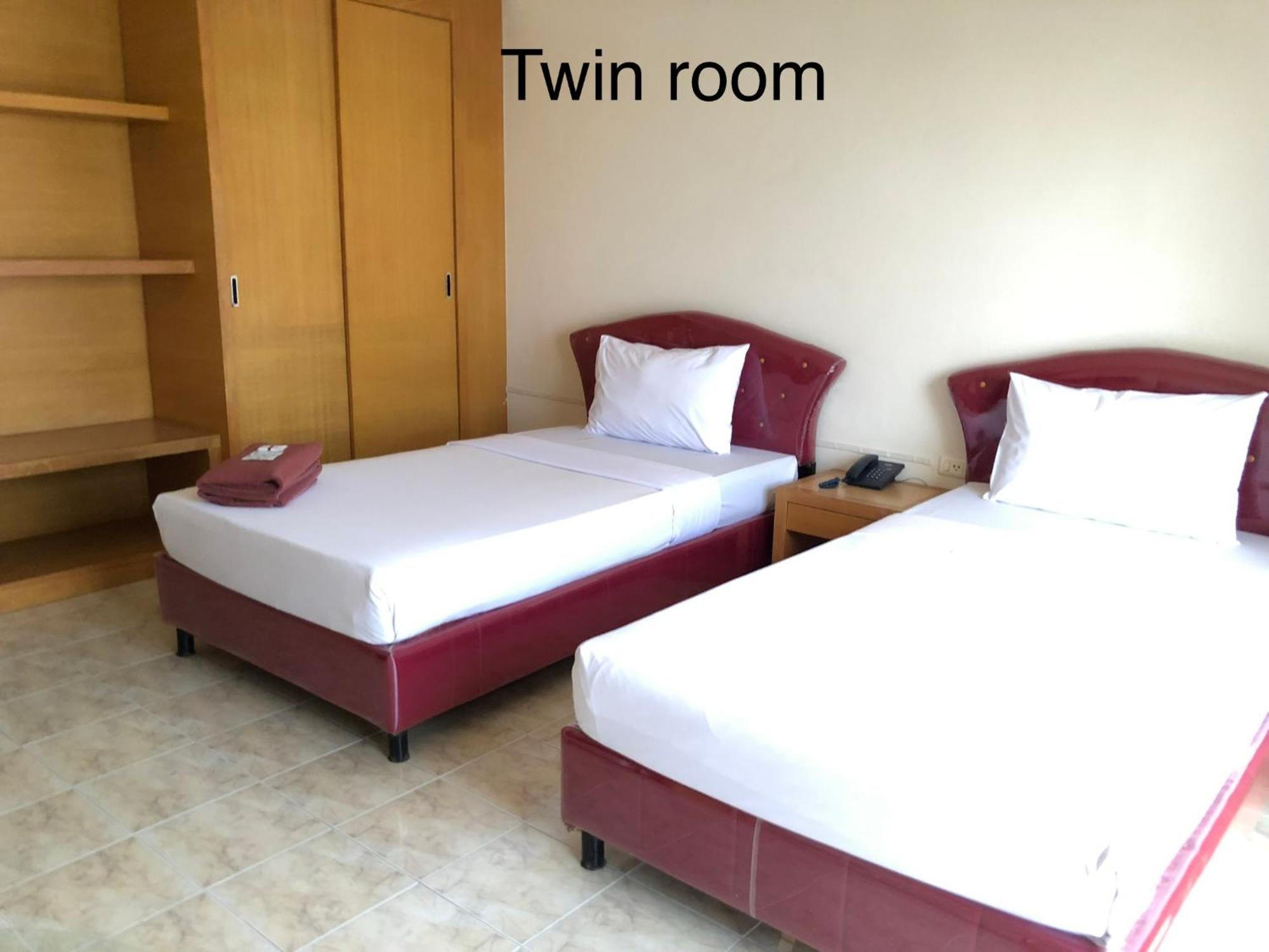 Pearl Place Hotel Hat Yai Bagian luar foto