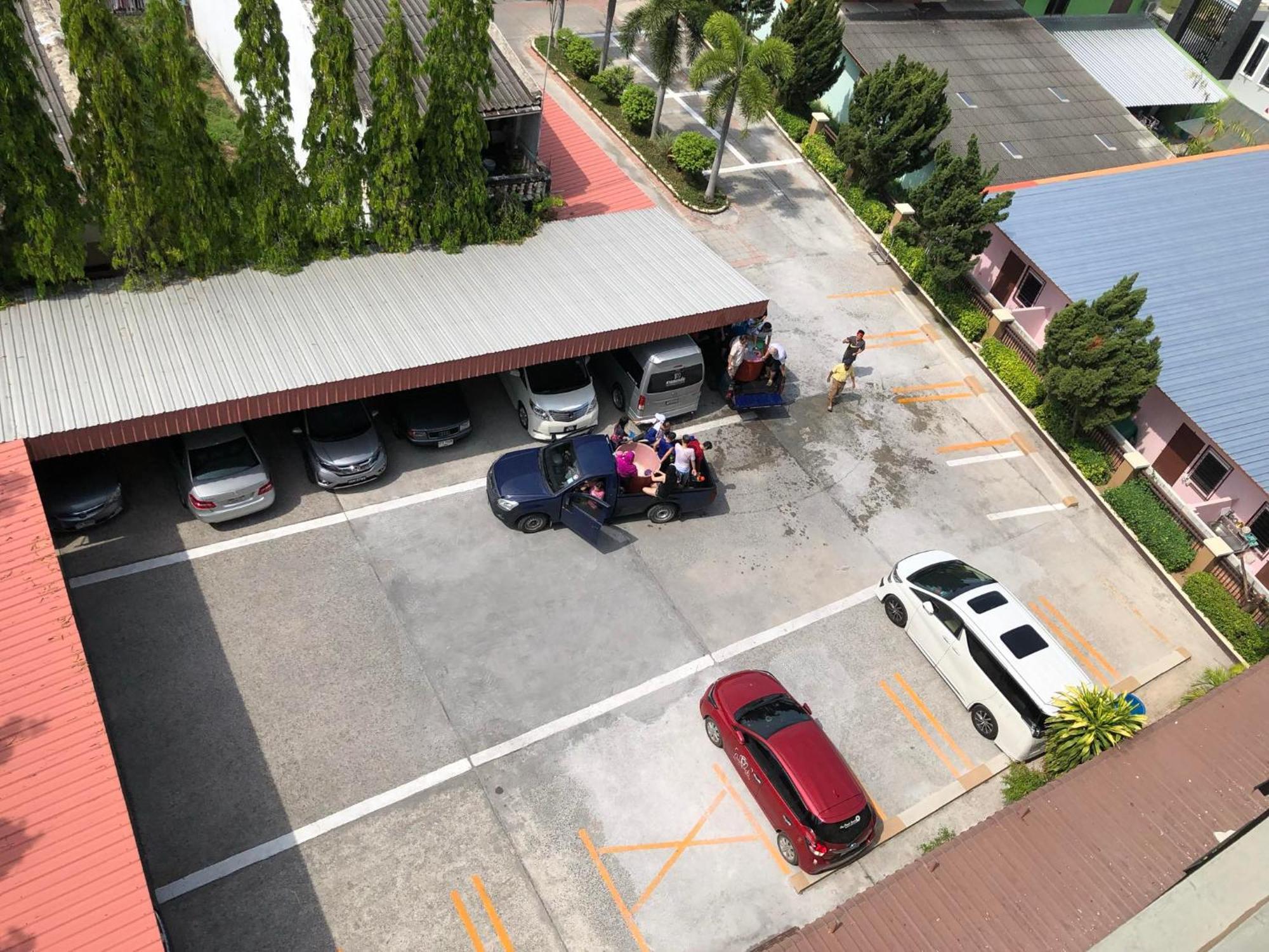 Pearl Place Hotel Hat Yai Bagian luar foto